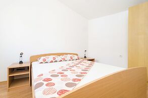 Apartments & Rooms Barisic