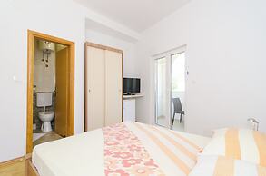 Apartments & Rooms Barisic