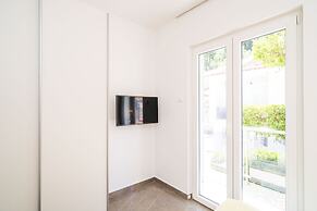 Apartments & Rooms Barisic