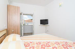 Apartments & Rooms Barisic