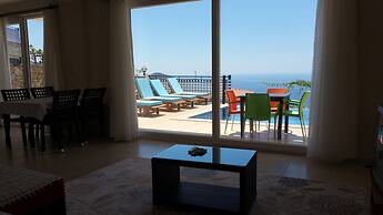 Paradise Kalkan Villalari