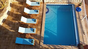 Paradise Kalkan Villalari