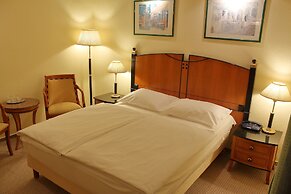 Hotel Centrál