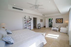 Hacienda B-03