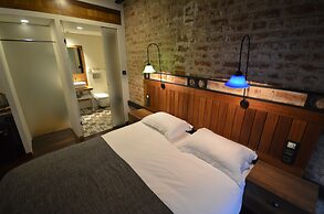 Unver Galata Apart