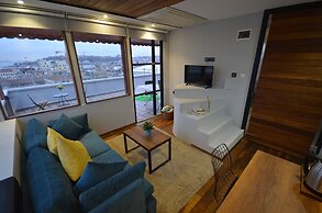 Unver Galata Apart
