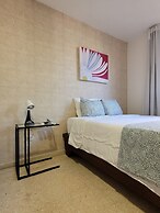 Aparta Hotel Drake