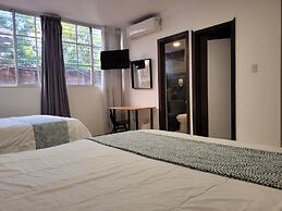 Aparta Hotel Drake