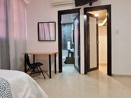 Aparta Hotel Drake