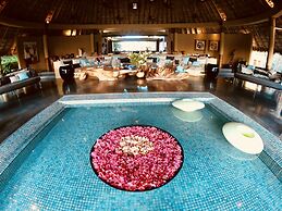Samora Luxury Resort