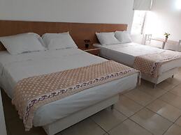 Ruben's Hotel
