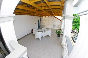 FrioHot Hotel