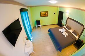 FrioHot Hotel