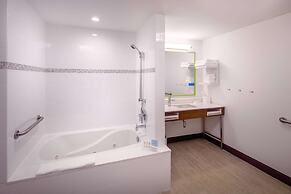Hampton Inn Paramus