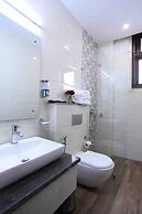 Nirvana Suites