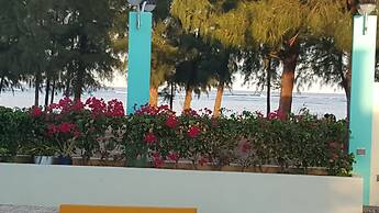 Saipan Beach Hotel
