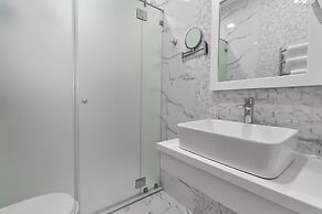 Arium Hotel