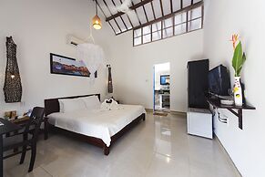 Cashew Tree Bungalow