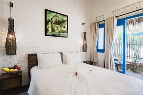 Cashew Tree Bungalow