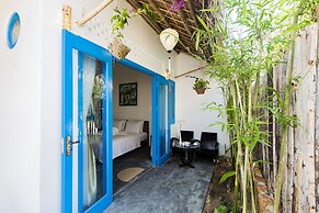 Cashew Tree Bungalow