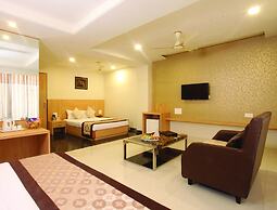 Wingston A Treehouse Hotel-Goverdhan