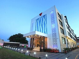 Wingston A Treehouse Hotel-Goverdhan