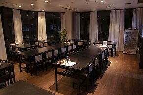 La Vista Hotel - Stay on the Slopes