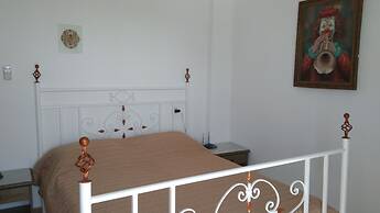 Ermoupoli Comfortable Home