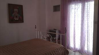 Ermoupoli Comfortable Home