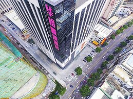 Huayu Landmark Hotel