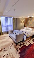 Huayu Landmark Hotel