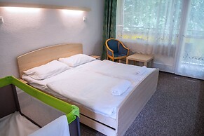 CE Napfény Hotel