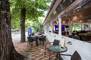 CE Napfény Hotel