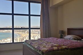 Newcenter Suites