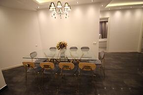 Super Luxury Apartments