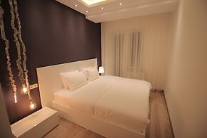 Super Luxury Apartments