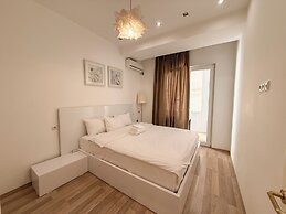 Super Luxury Apartments