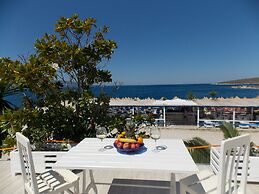 Sunset Suites