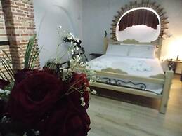 Sunset Suites