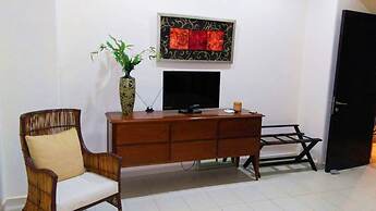 Condo Carla Marina