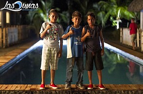 Las Dunas Surf Resort - Hostel