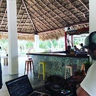 Las Dunas Surf Resort - Hostel