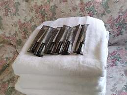 Petit Hotel P-Bow