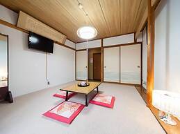 Petit Hotel P-Bow