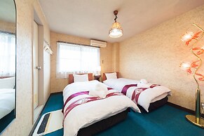 Petit Hotel P-Bow