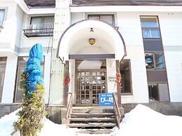 Petit Hotel P-Bow