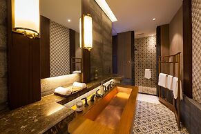 Silver Chest Boutique Hotel