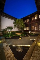 Silver Chest Boutique Hotel