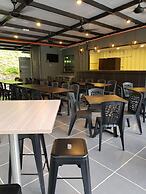 Casa Hill Resort