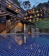 Casa Hill Resort